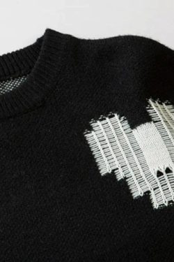 Style Core Aesthetics, New Style Trends - Grunge Pixel Hearts Knitted Sweater