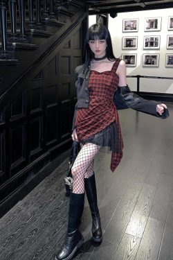 Style Core Aesthetics, New Style Trends - Grunge Plaid Mini Dress
