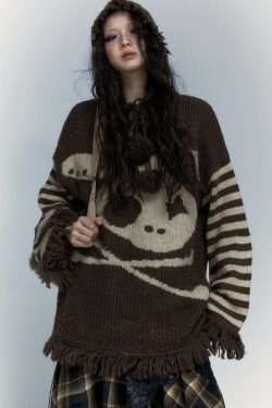 Style Core Aesthetics, New Style Trends - Grunge Tasseled Hooded Sweater