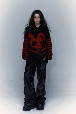 Style Core Aesthetics, New Style Trends - Grunge Tasseled Hooded Sweater