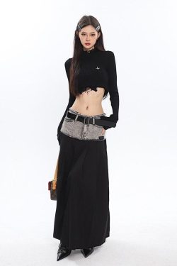 Style Core Aesthetics, New Style Trends - Grunge Turtleneck Distressed Sweater