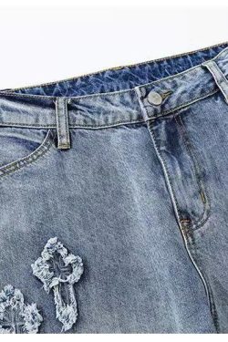Style Core Aesthetics, New Style Trends - 'Holy' Jeans