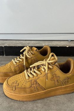 Style Core Aesthetics, New Style Trends - 'Holy' Shoes