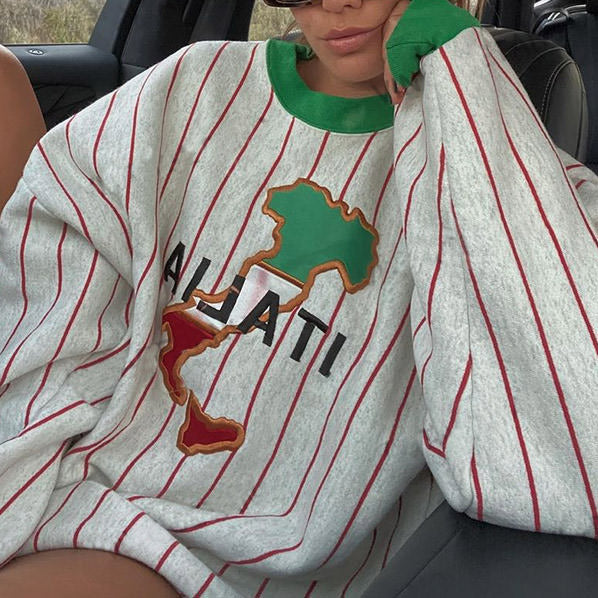Style Core Aesthetics, New Style Trends - Italia Striped Vintage Sweatshirt Style Core Aesthetics, New Style Trends - Italia Striped Vintage Sweatshirt