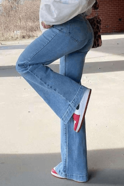 Style Core Aesthetics, New Style Trends - Jean boyfriend délavé à taille moyenne