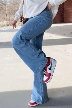 Style Core Aesthetics, New Style Trends - Jean boyfriend délavé à taille moyenne