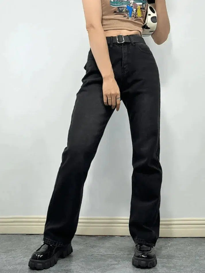 Style Core Aesthetics, New Style Trends - Jean boyfriend noir vintage délavé Style Core Aesthetics, New Style Trends - Jean boyfriend noir vintage délavé