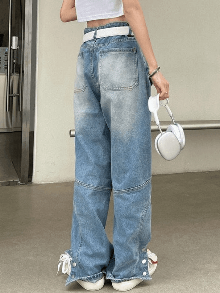 Style Core Aesthetics, New Style Trends - Jean cargo bleu fendu à boutons Style Core Aesthetics, New Style Trends - Jean cargo bleu fendu à boutons