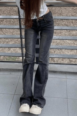 Style Core Aesthetics, New Style Trends - Jean skinny évasé à la cheville vintage