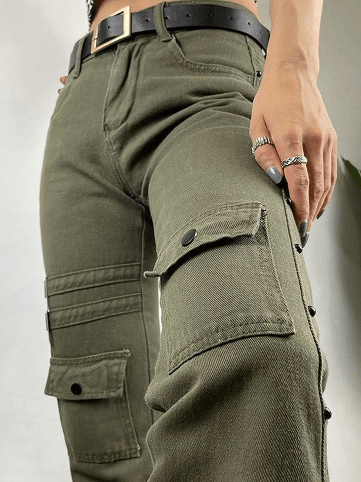 Style Core Aesthetics, New Style Trends - Jean évasé délavé à décor métallique Style Core Aesthetics, New Style Trends - Jean évasé délavé à décor métallique