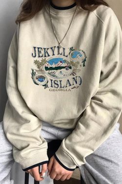 Style Core Aesthetics, New Style Trends - Jekyll Island Sweatshirt
