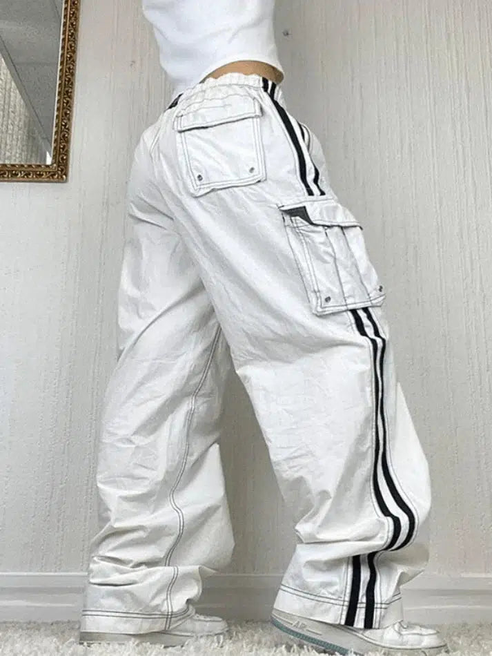 Style Core Aesthetics, New Style Trends - Jogger baggy blanc à rayures latérales Style Core Aesthetics, New Style Trends - Jogger baggy blanc à rayures latérales