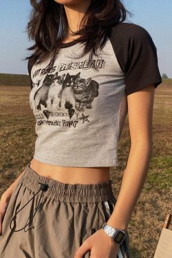 Style Core Aesthetics, New Style Trends - Kitty Print Crop Tee