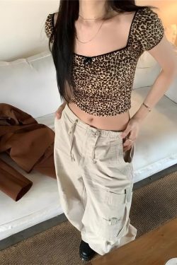 Style Core Aesthetics, New Style Trends - Leopard Bodycon Crop Top