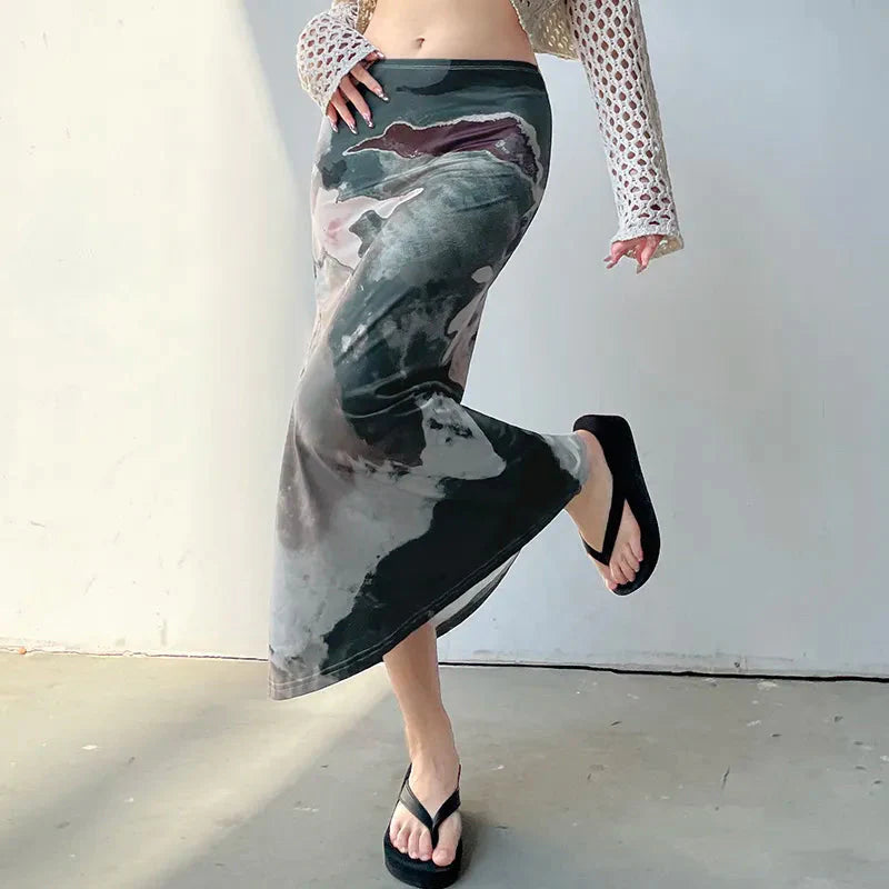 Style Core Aesthetics, New Style Trends - Low Rise Graphic Printed Midi Skirt Style Core Aesthetics, New Style Trends - Low Rise Graphic Printed Midi Skirt