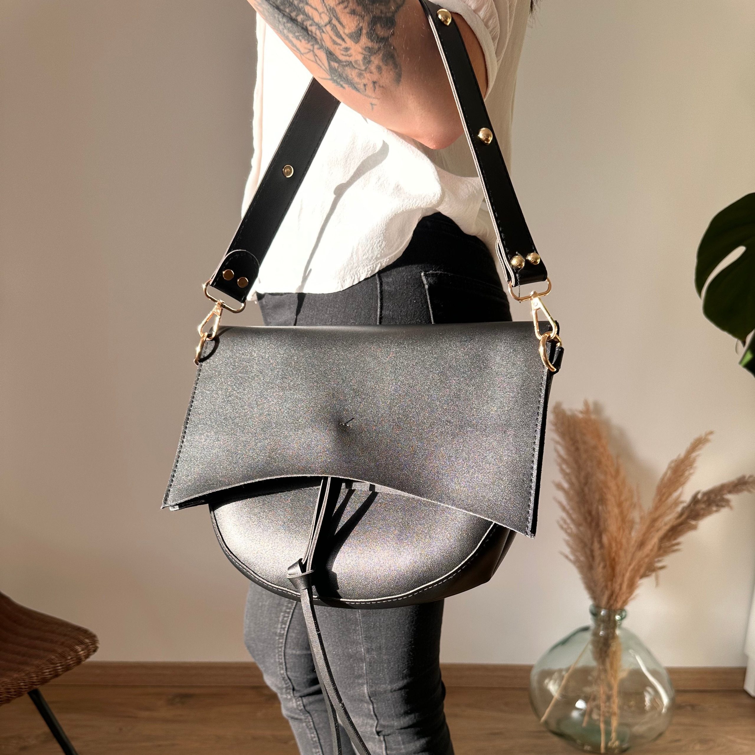 Style Core Aesthetics, New Style Trends - Lunara | Sac bandoulière Style Core Aesthetics, New Style Trends - Lunara | Sac bandoulière
