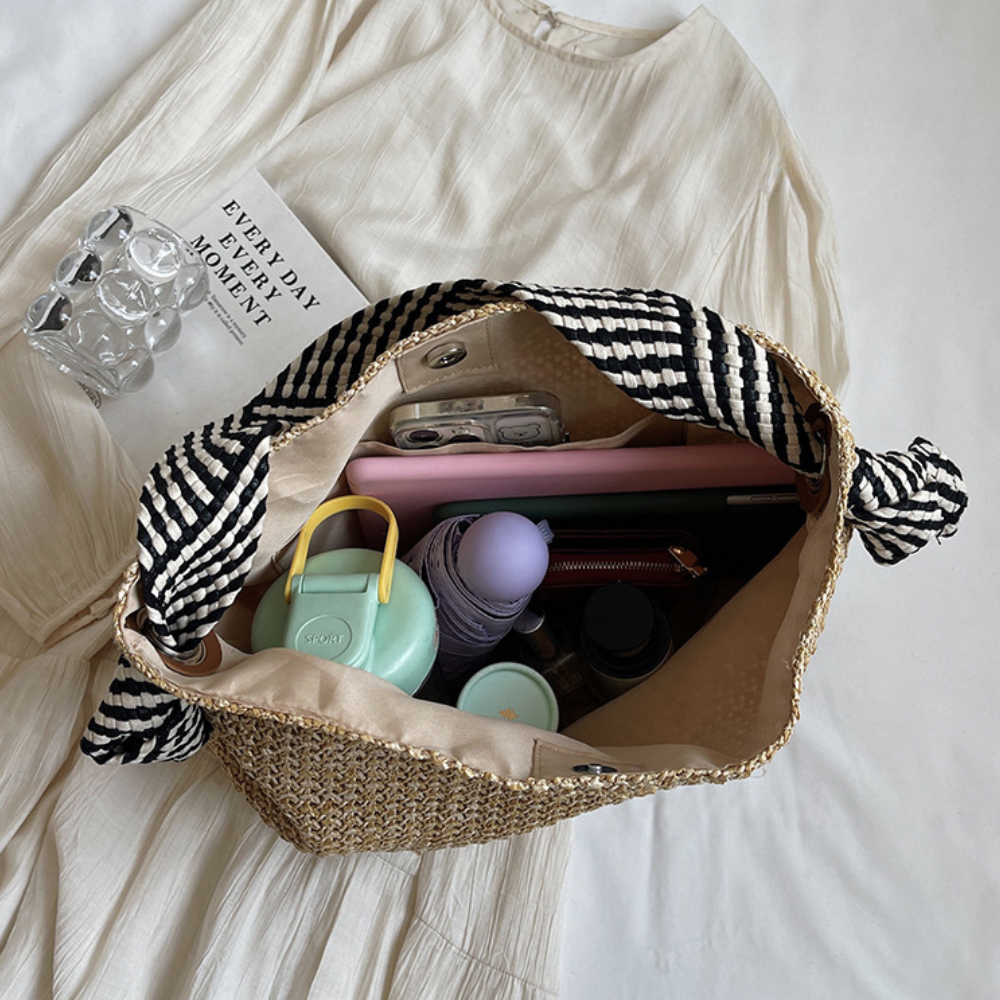 Style Core Aesthetics, New Style Trends - Mahira | Sac bandoulière essentiel Style Core Aesthetics, New Style Trends - Mahira | Sac bandoulière essentiel