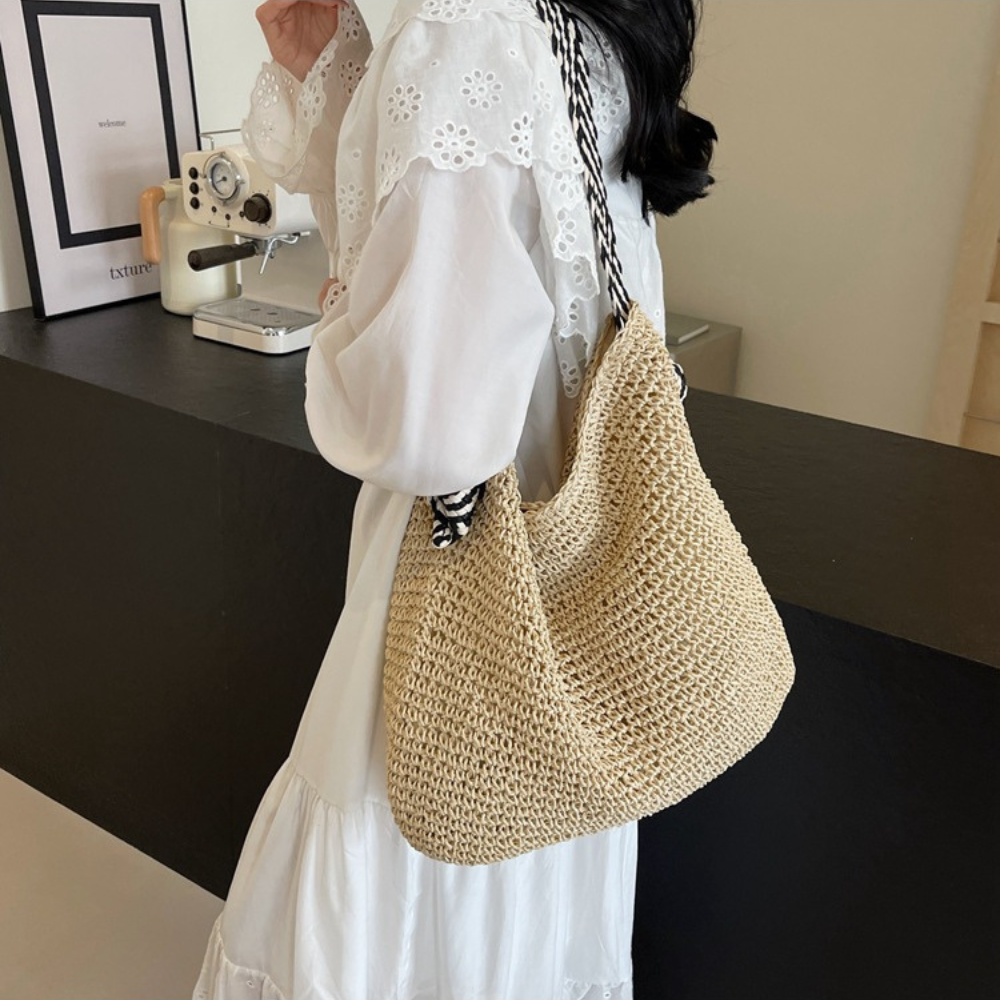 Style Core Aesthetics, New Style Trends - Mahira | Sac bandoulière essentiel Style Core Aesthetics, New Style Trends - Mahira | Sac bandoulière essentiel
