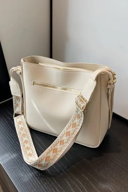 Style Core Aesthetics, New Style Trends - Mariel | Sac bandoulière