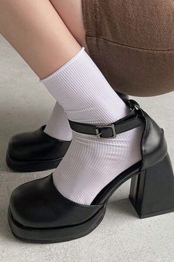 Style Core Aesthetics, New Style Trends - Mary Jane Platform Heels