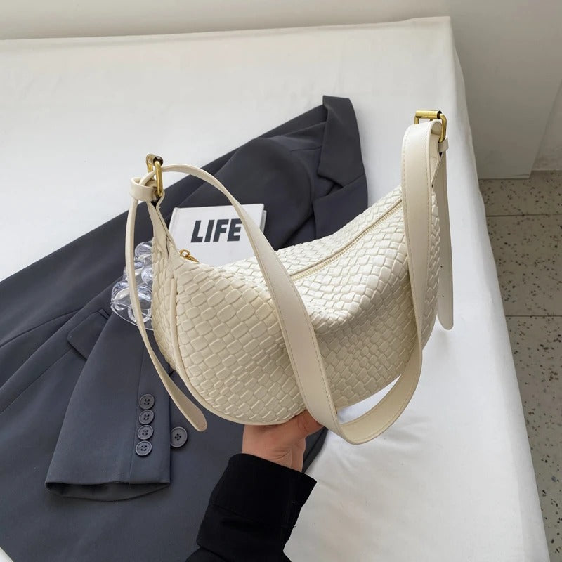 Style Core Aesthetics, New Style Trends - Meyla | Mini sac demi‑lune Style Core Aesthetics, New Style Trends - Meyla | Mini sac demi‑lune