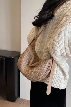 Style Core Aesthetics, New Style Trends - Meyla | Mini sac demi‑lune