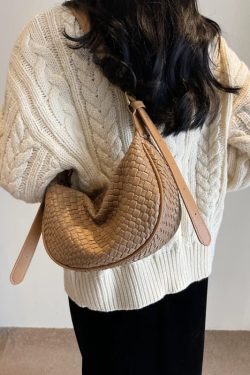 Style Core Aesthetics, New Style Trends - Meyla | Mini sac demi‑lune