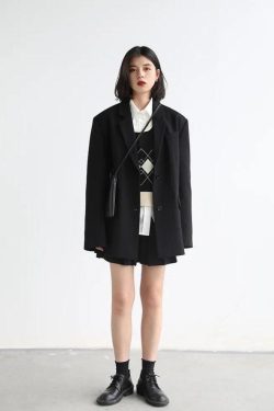 Style Core Aesthetics, New Style Trends - Office Style Wide Shoulder Classy Blazer