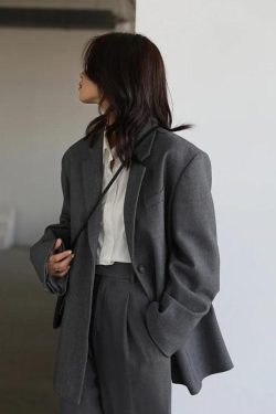 Style Core Aesthetics, New Style Trends - Office Style Wide Shoulder Classy Blazer