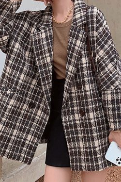 Style Core Aesthetics, New Style Trends - Old Money Plaid Jacket