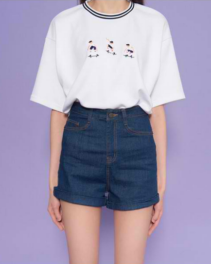 Style Core Aesthetics, New Style Trends - Ollie Embroidered T-Shirt Style Core Aesthetics, New Style Trends - Ollie Embroidered T-Shirt