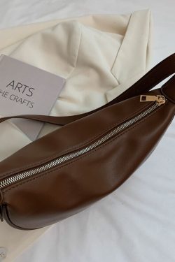 Style Core Aesthetics, New Style Trends - Oraya | Sac demi‑lune chic