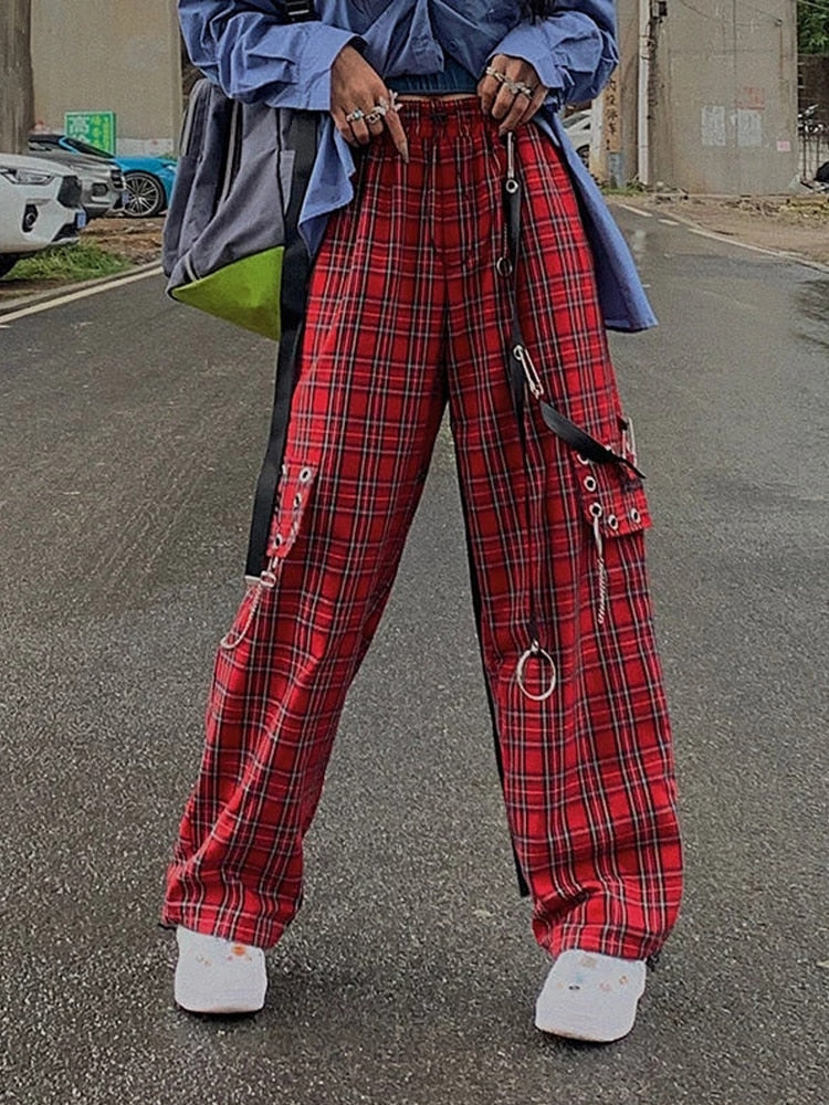 Style Core Aesthetics, New Style Trends - Pantalon Cargo Motif Carreaux Rouge Punk Style Core Aesthetics, New Style Trends - Pantalon Cargo Motif Carreaux Rouge Punk
