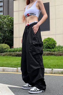 Style Core Aesthetics, New Style Trends - Pantalon cargo parachute surdimensionné Y2K