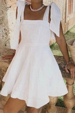 Style Core Aesthetics, New Style Trends - Parisian Aesthetic Bow Tie Dress