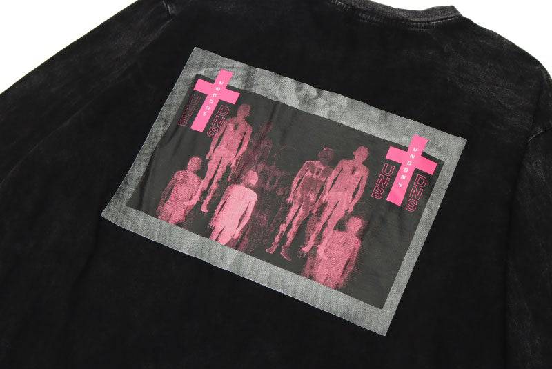 Style Core Aesthetics, New Style Trends - 'Pink crowd' T shirt Style Core Aesthetics, New Style Trends - 'Pink crowd' T shirt