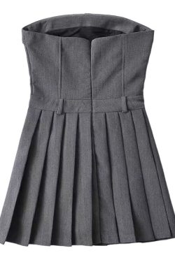 Style Core Aesthetics, New Style Trends - Pleated Mini Dress in Grey