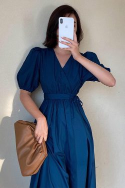 Style Core Aesthetics, New Style Trends - Puff Sleeve Wrap Midi Dress