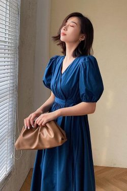 Style Core Aesthetics, New Style Trends - Puff Sleeve Wrap Midi Dress
