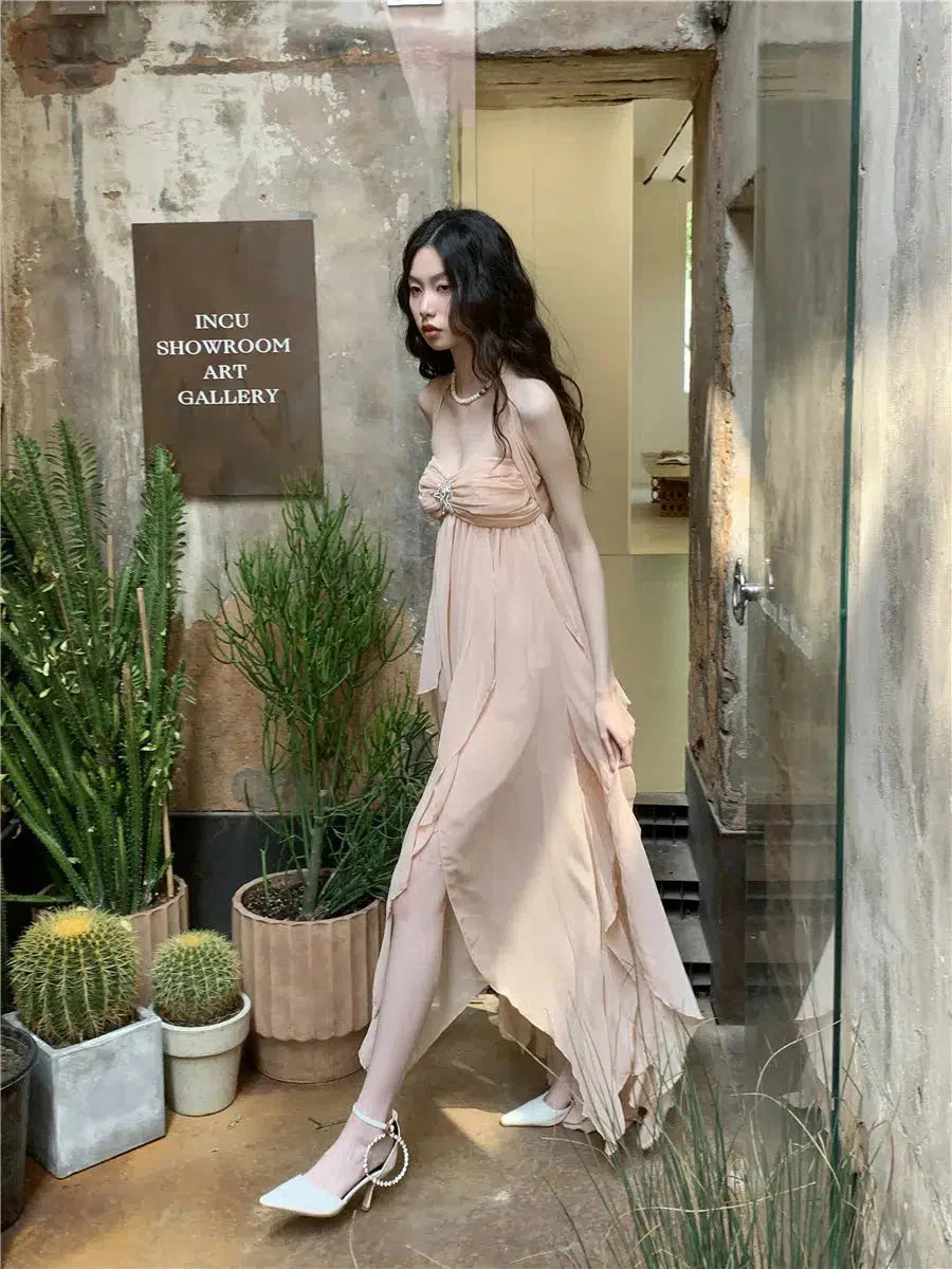 Style Core Aesthetics, New Style Trends - Pure Backless Chiffon Midi Dress Style Core Aesthetics, New Style Trends - Pure Backless Chiffon Midi Dress
