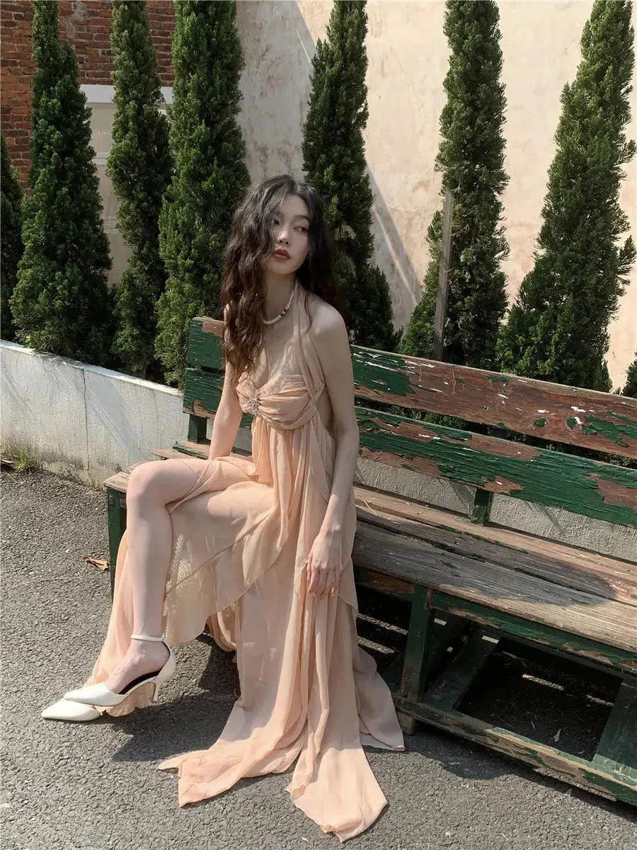 Style Core Aesthetics, New Style Trends - Pure Backless Chiffon Midi Dress Style Core Aesthetics, New Style Trends - Pure Backless Chiffon Midi Dress