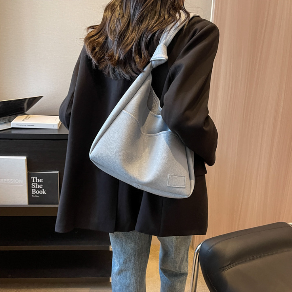 Style Core Aesthetics, New Style Trends - Savia | Sac hobo minimal Style Core Aesthetics, New Style Trends - Savia | Sac hobo minimal