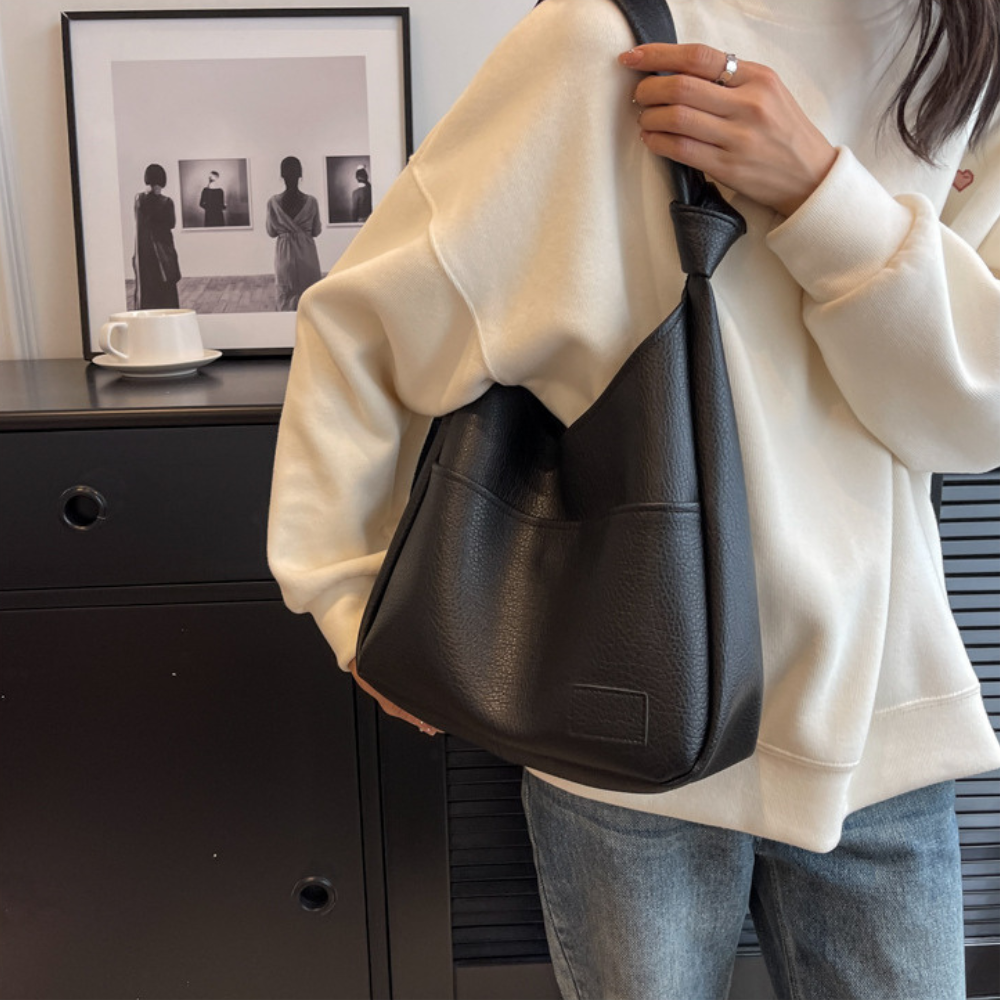 Style Core Aesthetics, New Style Trends - Savia | Sac hobo minimal Style Core Aesthetics, New Style Trends - Savia | Sac hobo minimal