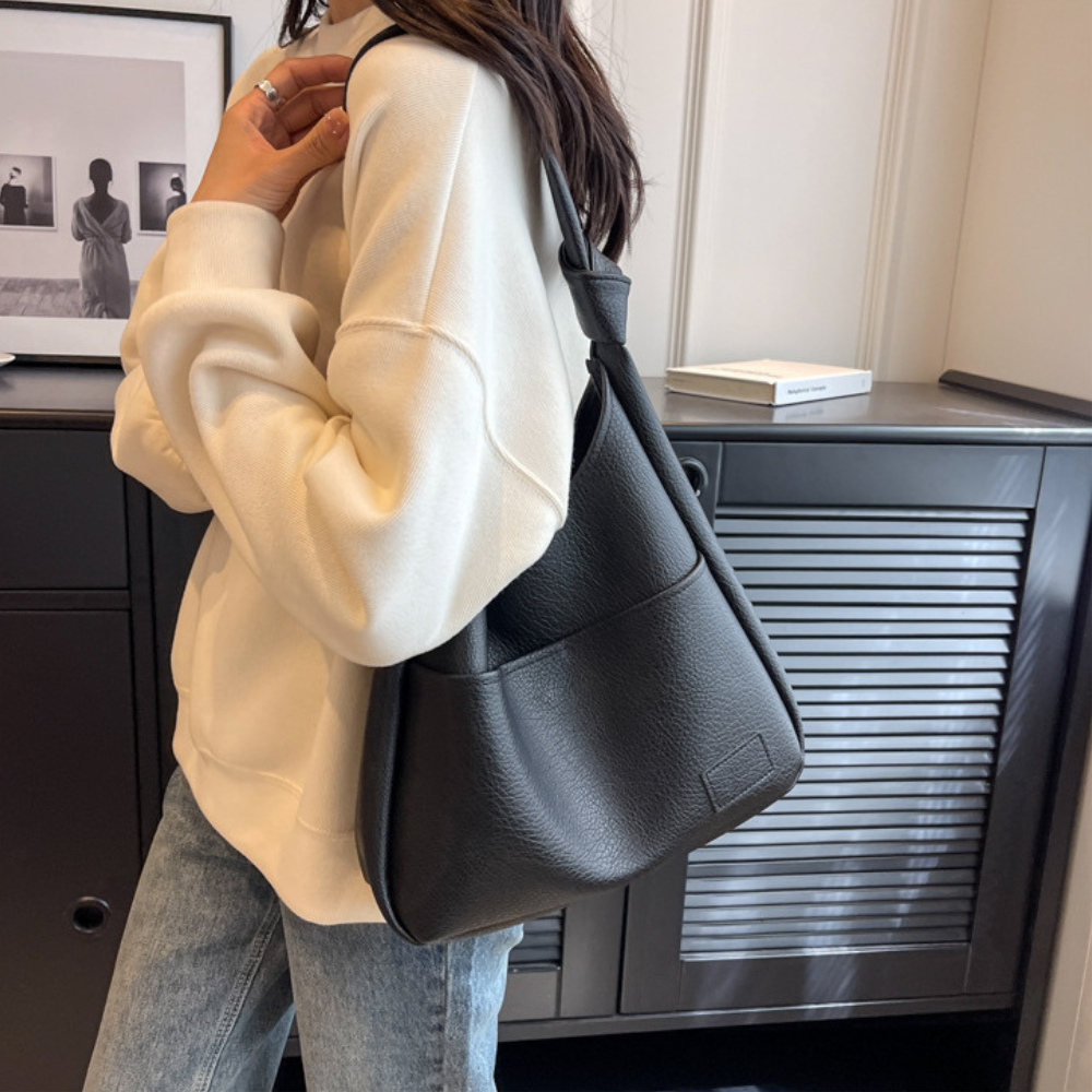 Style Core Aesthetics, New Style Trends - Savia | Sac hobo minimal Style Core Aesthetics, New Style Trends - Savia | Sac hobo minimal