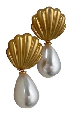 Style Core Aesthetics, New Style Trends - Shell Pearl Drop Earrings