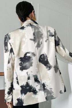 Style Core Aesthetics, New Style Trends - Smoke Look Blazer