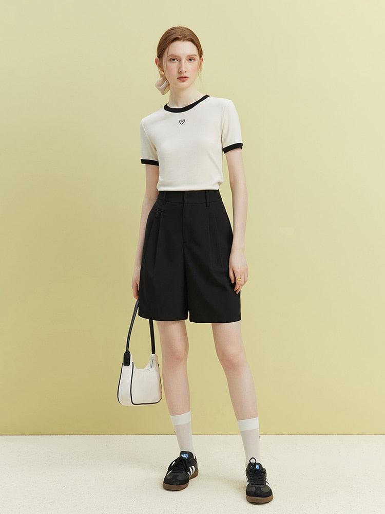 Style Core Aesthetics, New Style Trends - Soft Girl Minimal Heart Tee Style Core Aesthetics, New Style Trends - Soft Girl Minimal Heart Tee