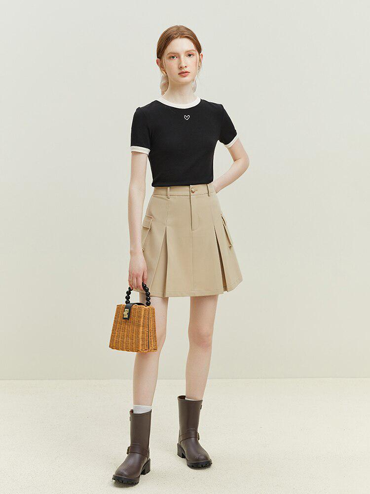 Style Core Aesthetics, New Style Trends - Soft Girl Minimal Heart Tee Style Core Aesthetics, New Style Trends - Soft Girl Minimal Heart Tee