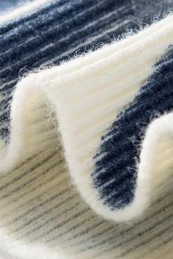 Style Core Aesthetics, New Style Trends - Spray Paint Soft Touch Knitted Sweater