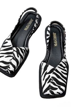 Style Core Aesthetics, New Style Trends - Square Toe Sandals